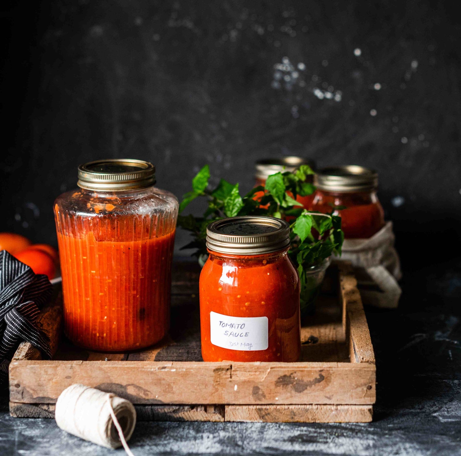 Slow Cooker Magic Pasta Sauce Jars