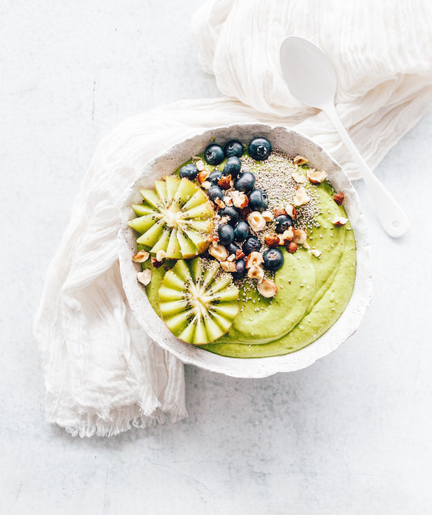 Tropical Green Smoothie Bowl in the Thermomix